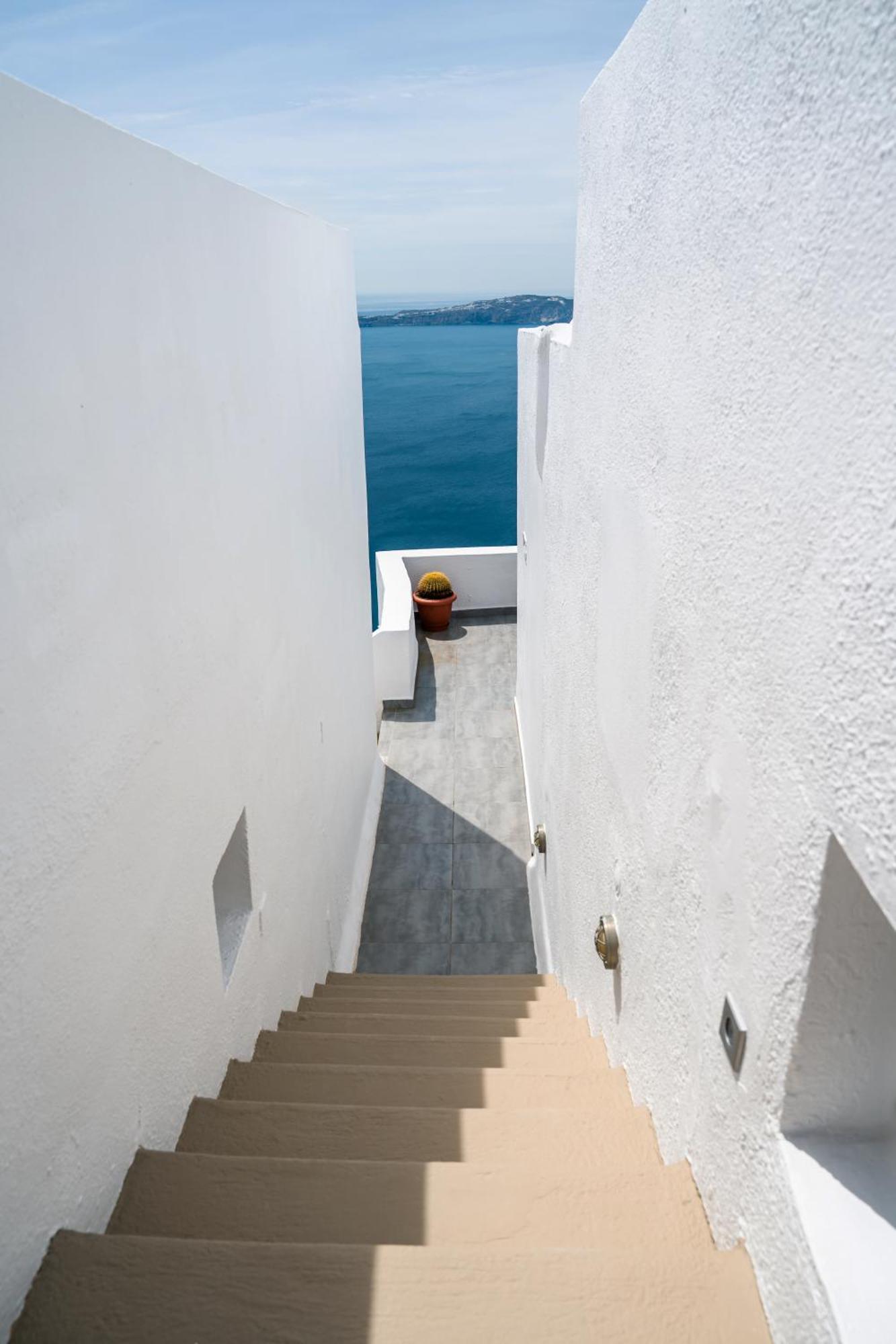 Mardanza Krokos Suites Imerovigli (Santorini) Exterior foto